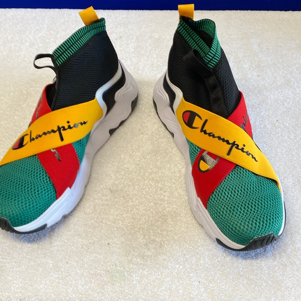 Champion sneaks size 12 slip ons
